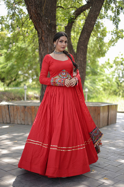 NAVRATRI LEHENGA CHOLI