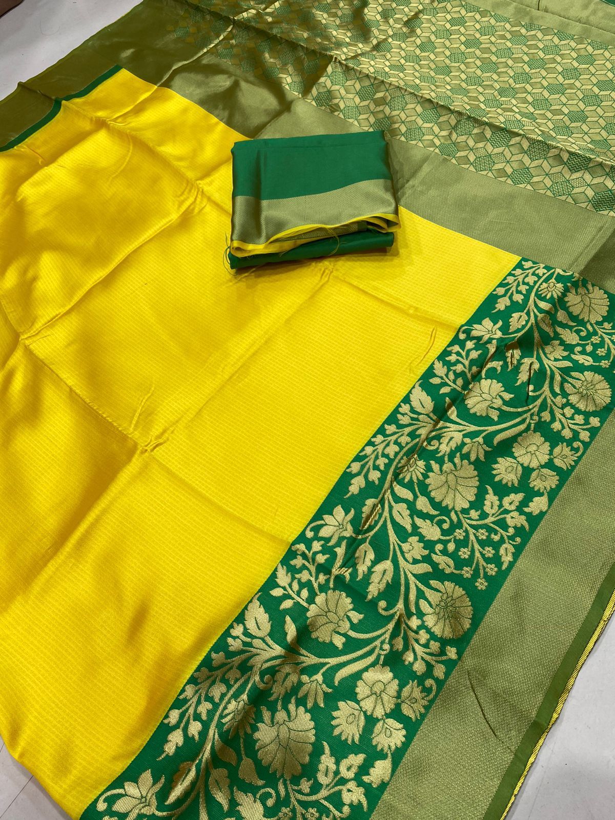 Soft lichi silk banarasi  saree