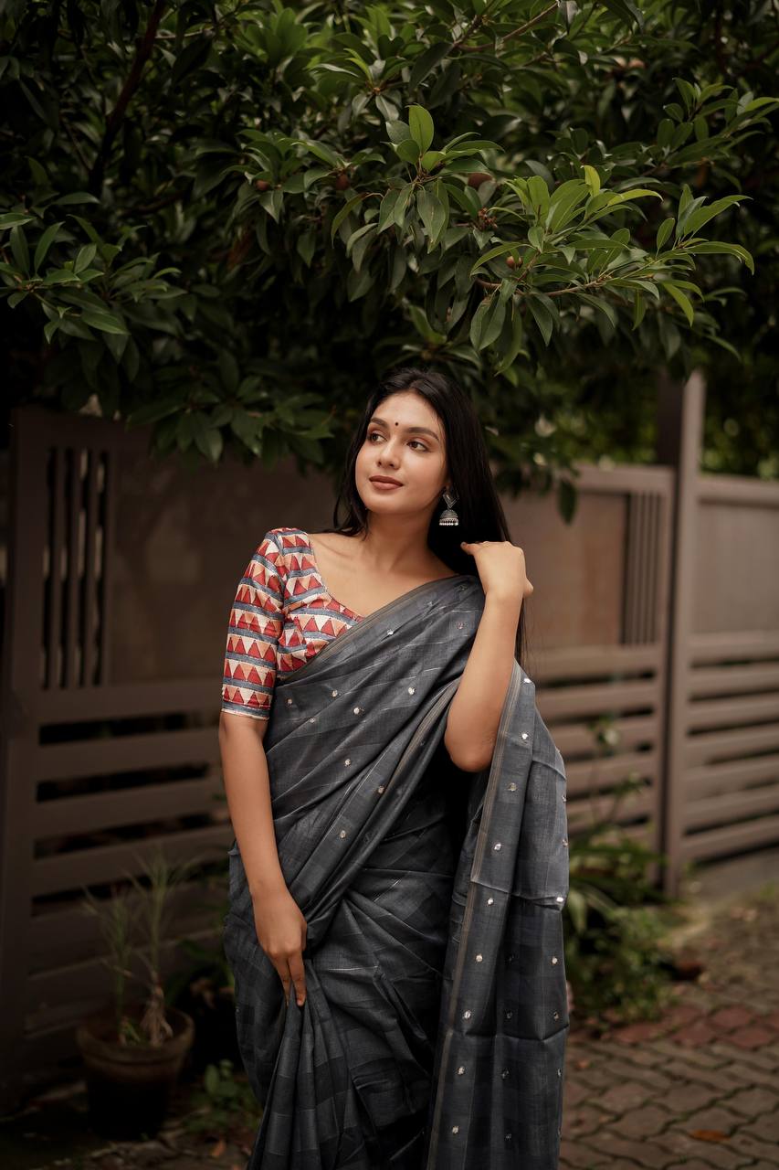 Zari weaving saree