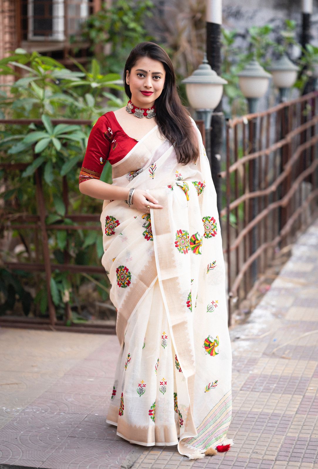 Soft ivory linen saree